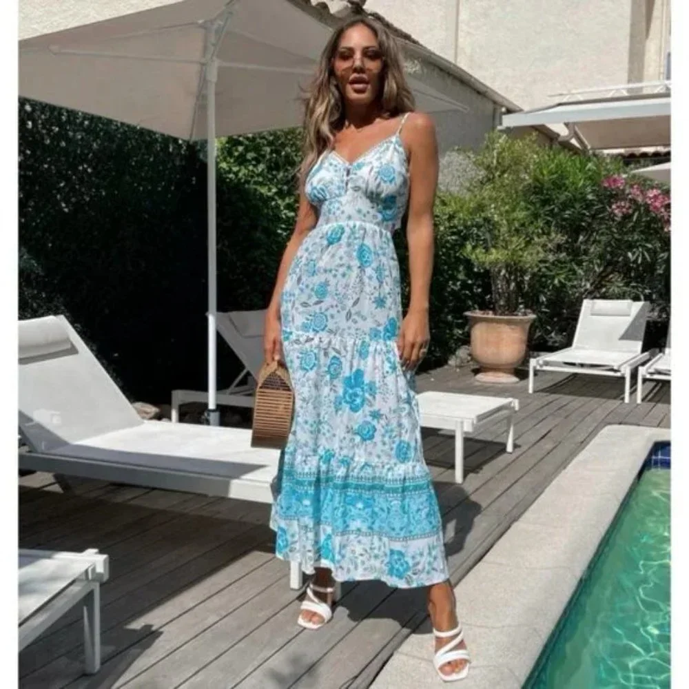 Blue Floral Print V-Neck Open Back Tiered Maxi Dress - Picture 5 of 15